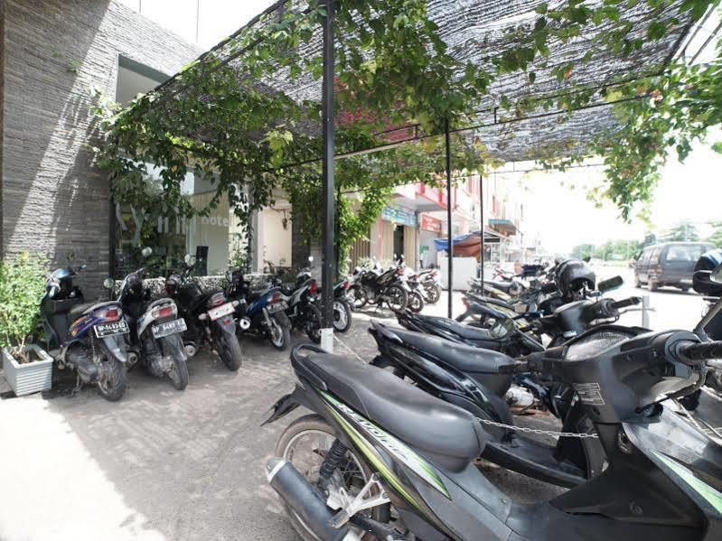 Os Hotel Batu Aji Batam Exteriör bild